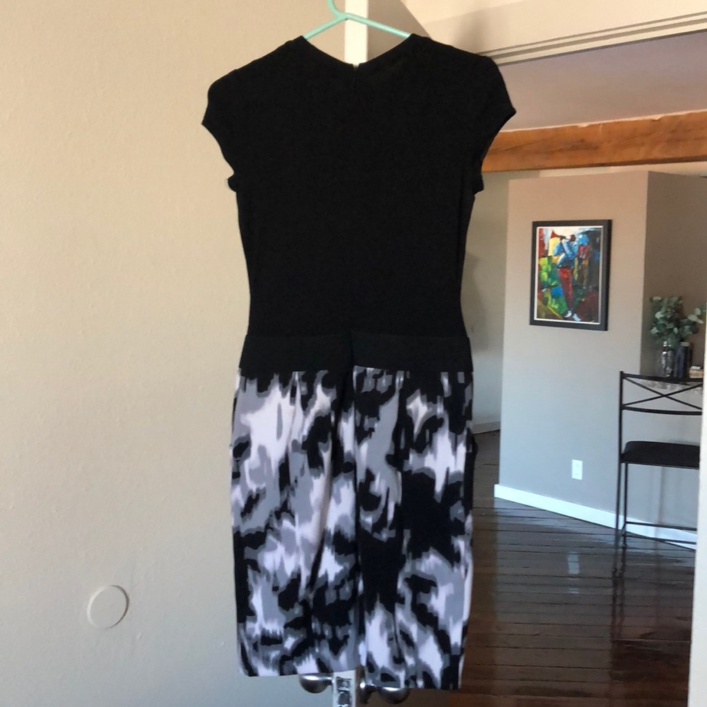 Cache Dress - Picture 2 of 3